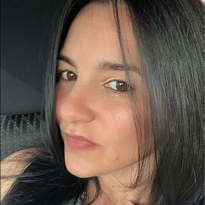 Meet your Posher, Yanetsy